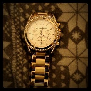 Michael Kors rose gold watch